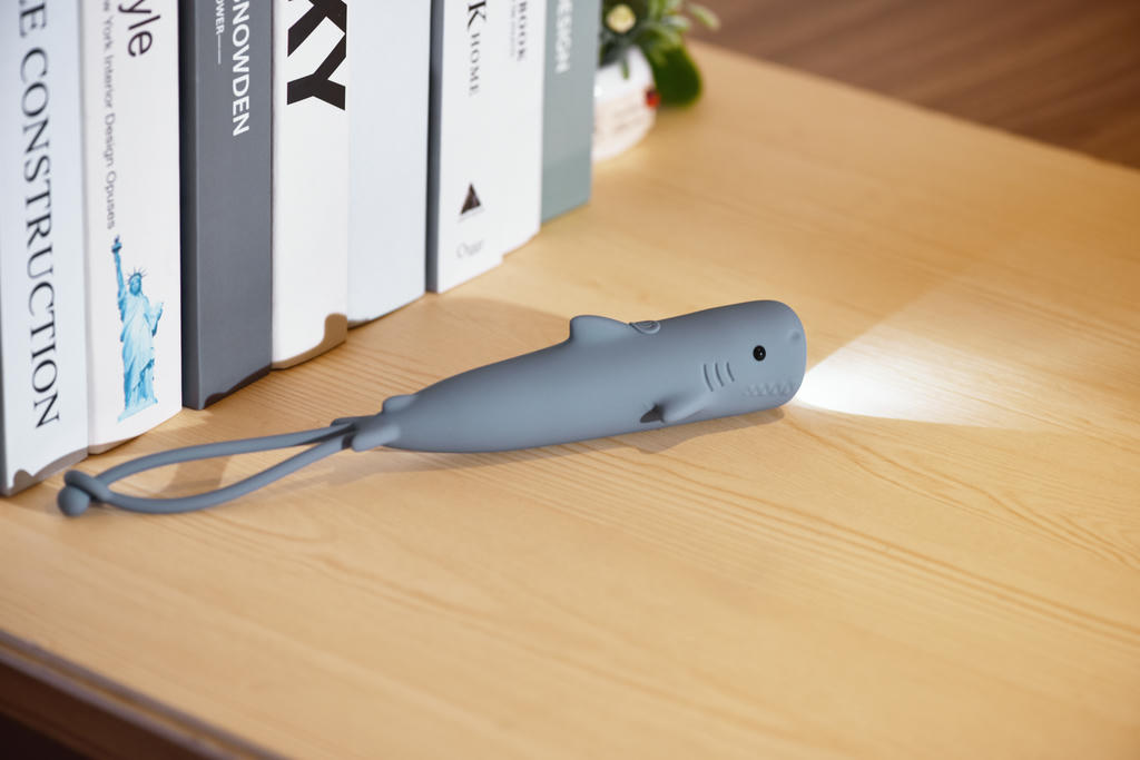 Zaklamp Shark foto 4